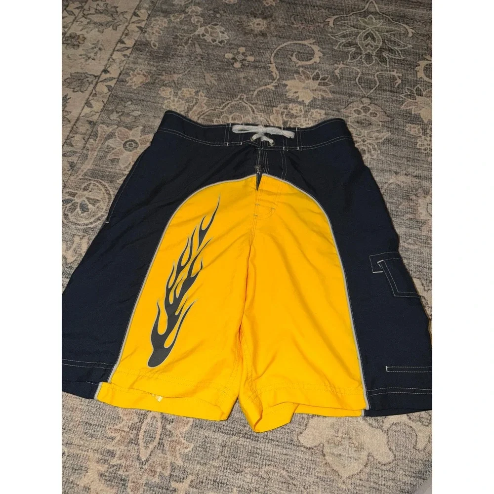 Y2K No Boundaries Men's Swim Trunks Shorts Yellow Flame